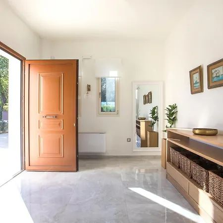 Aeon Rhodes - New With Private Pool וילה עיר רודוס