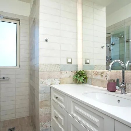 Aeon Rhodes - New With Private Pool וילה עיר רודוס