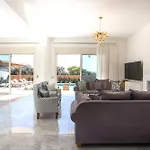 Aeon Rhodes - New With Private Pool עיר רודוס