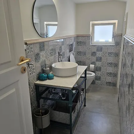 Aeon Rhodes - New With Private Pool *